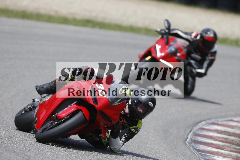 Archiv-2025/27 12.06.2025 Ducati Schweiz Trackday Warmup  ADR/gelb-jeaune/36